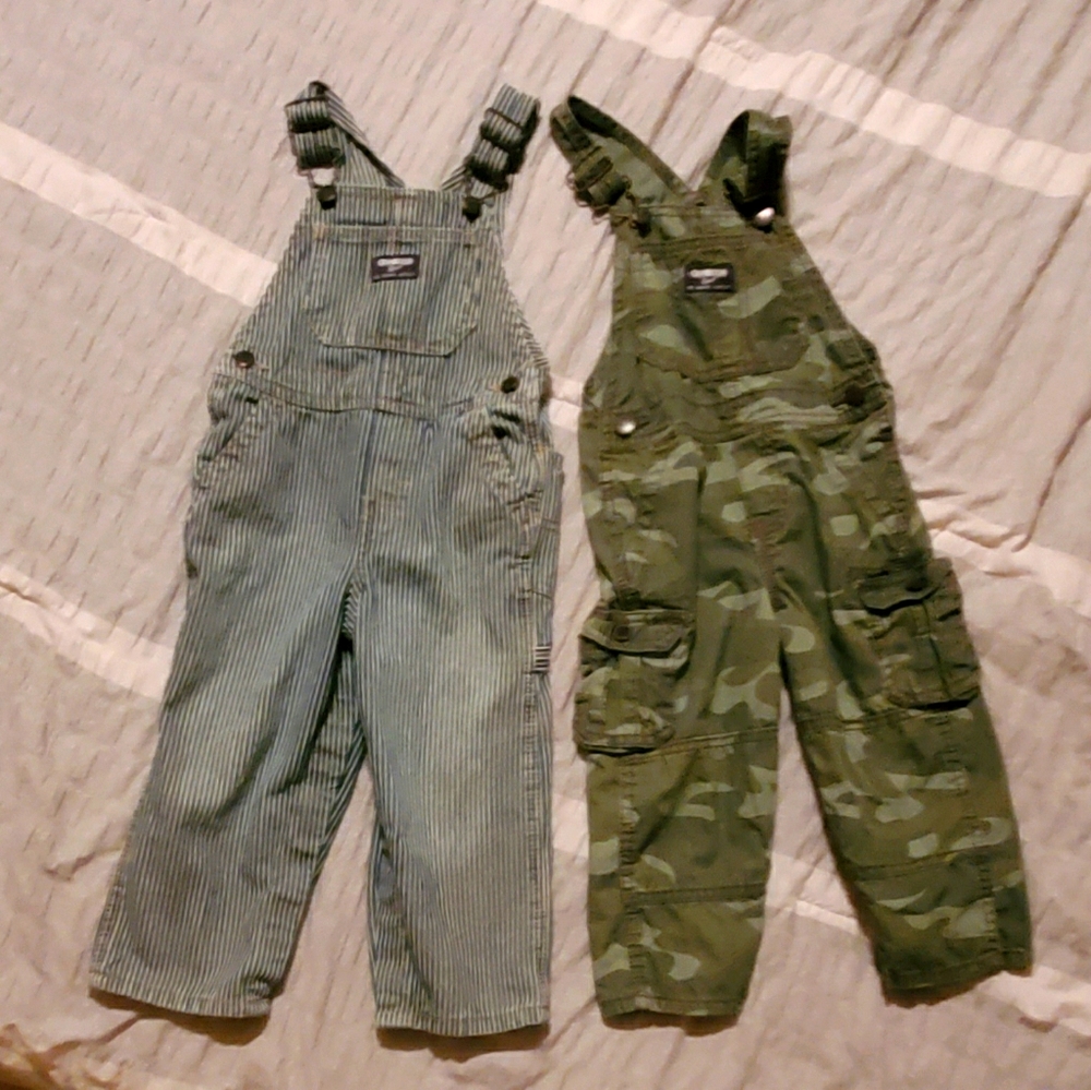Oshkosh Overalls (boys 24mo)